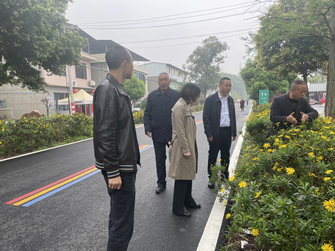 青神县城市投资有限责任公司 持续开展直接联系服务群众工作